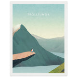 Poster: Trolltunga Travel Poster